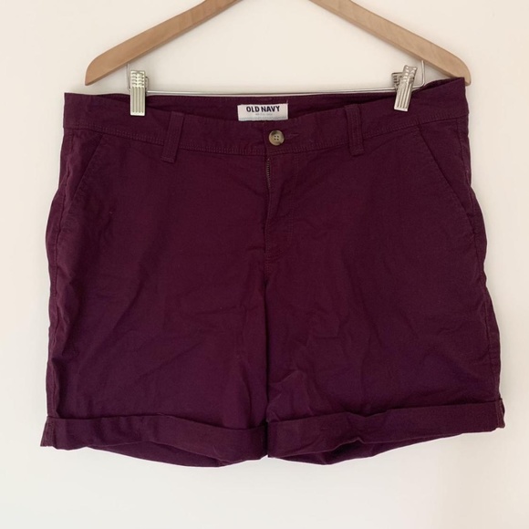 Old Navy Pants - PURPLE SHORTS (12)